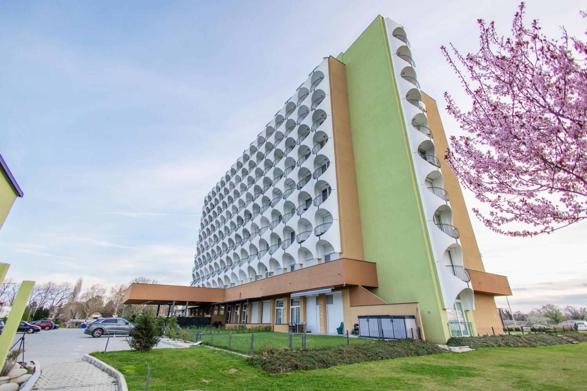 Marine Apartman By Bltn Siófok Extérieur photo